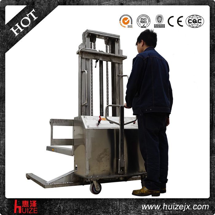 不銹鋼寬腿半電動(dòng)堆高車(chē) 不銹鋼寬腿半電動(dòng)堆高車(chē)