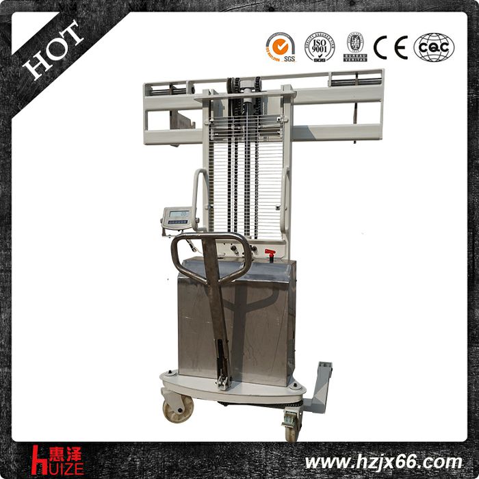 半電動(dòng)稱(chēng)重叉紙車(chē) 半電動(dòng)稱(chēng)重叉紙車(chē)